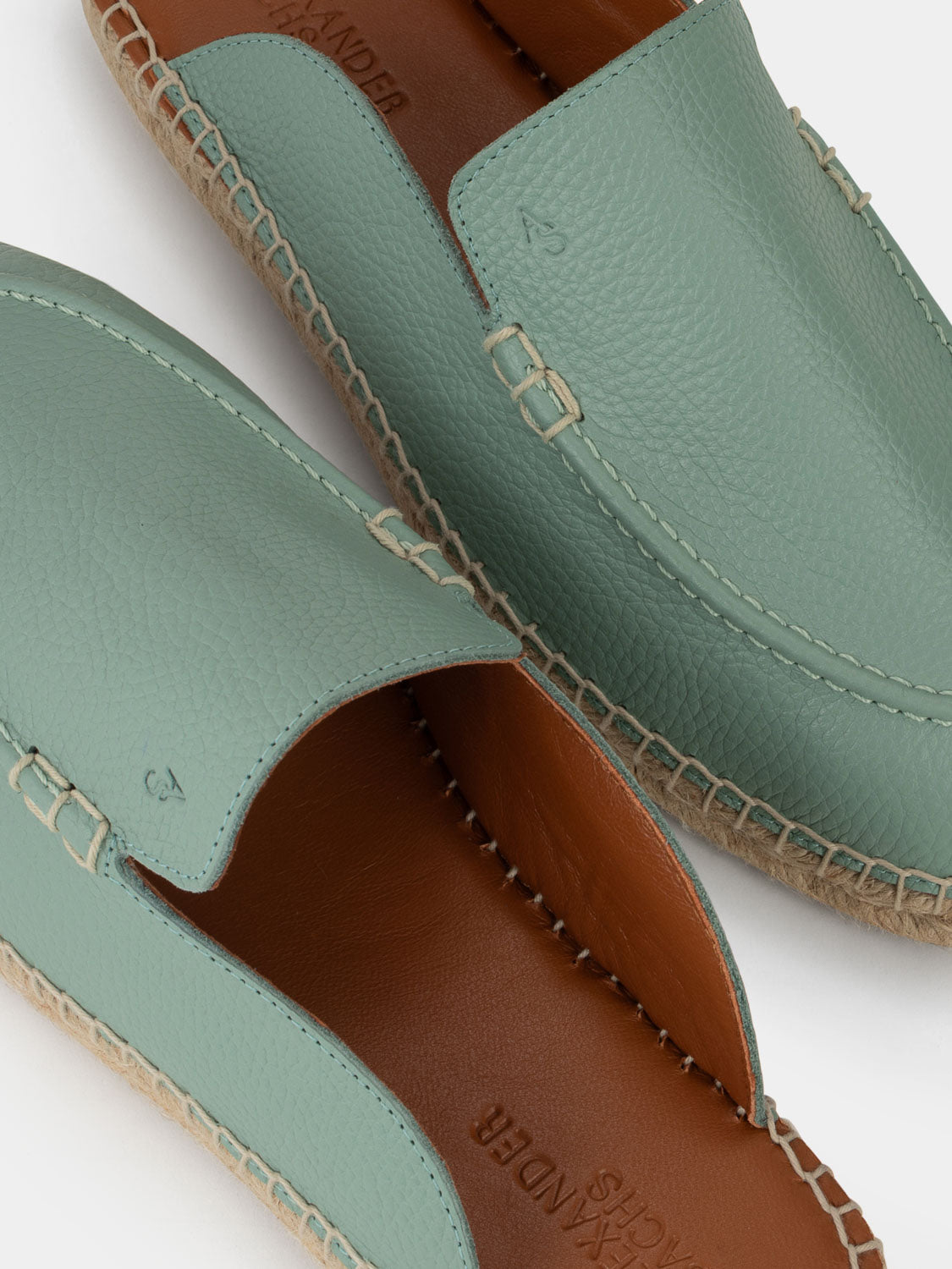 Open Heel - Laurel