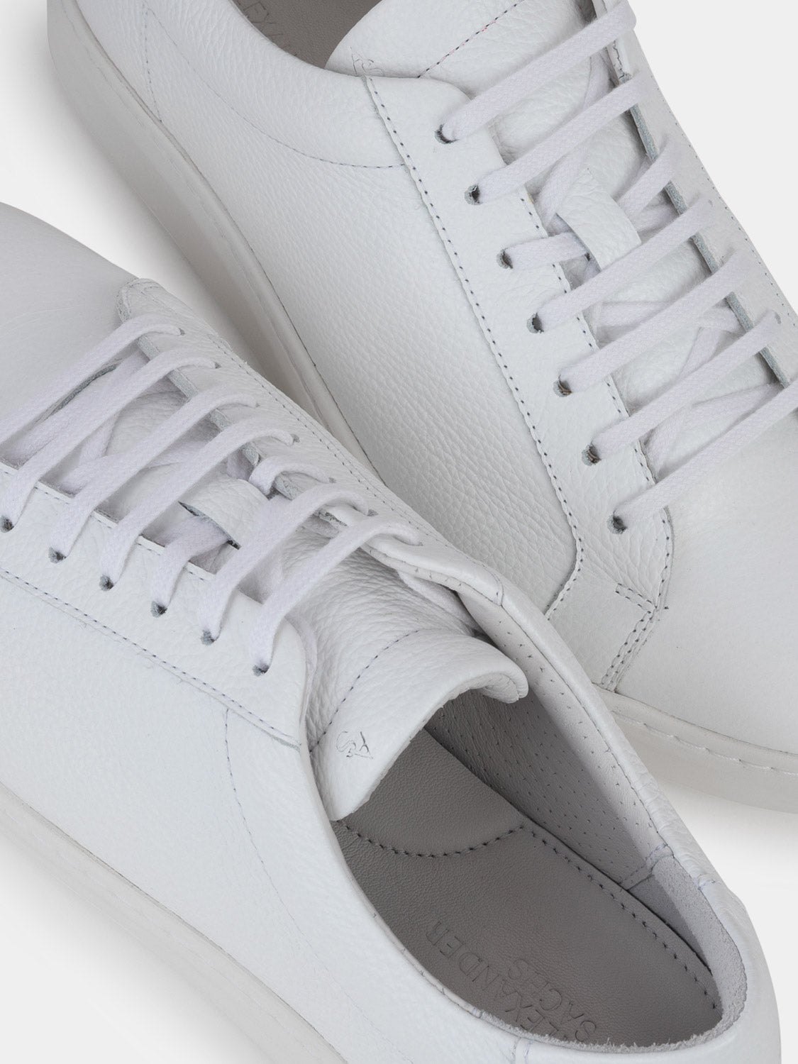 LAKESIDE SNEAKERS - WHITE