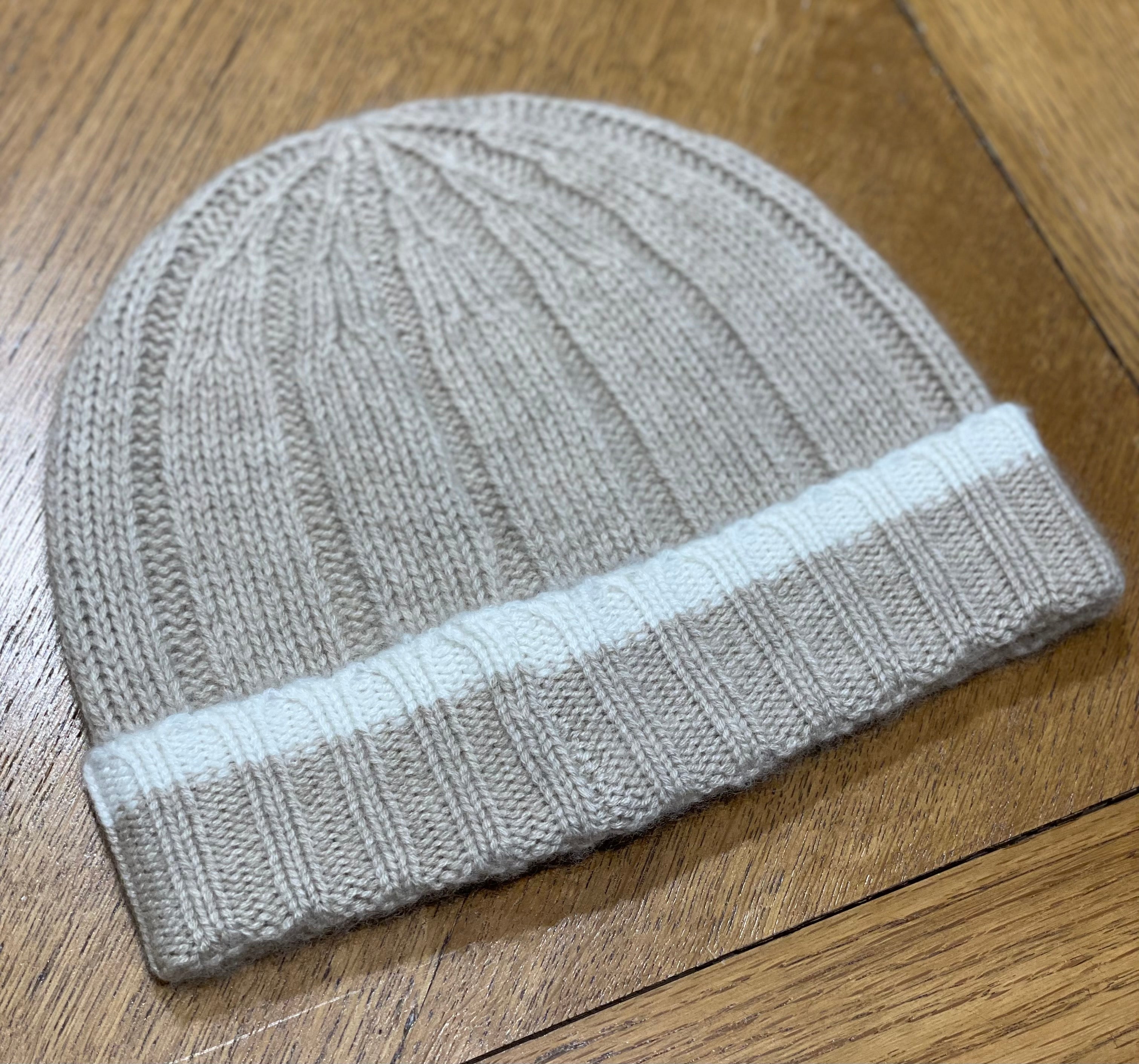 BEANIE SAND MONGOLIAN CASHMERE