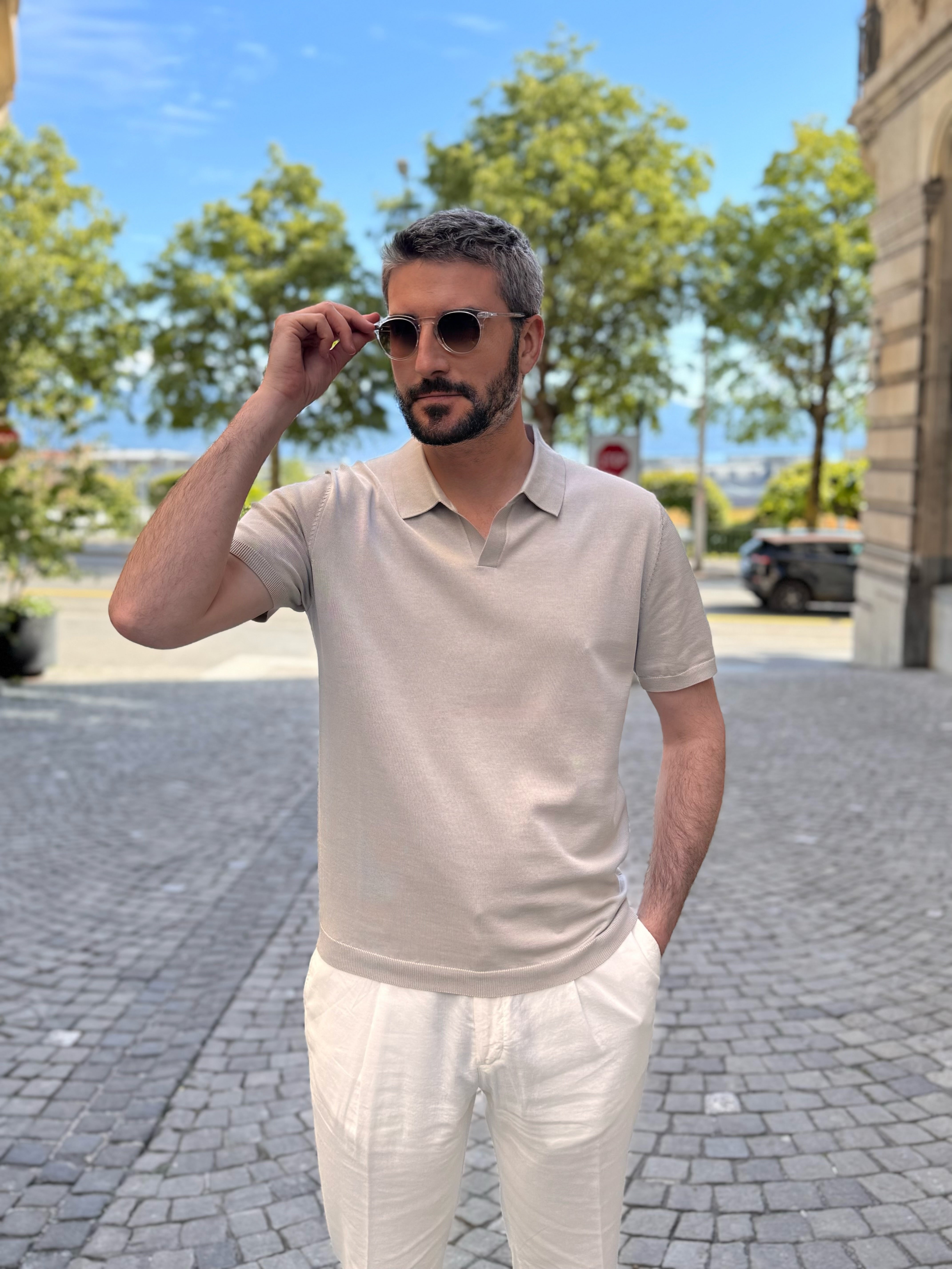 Buttonless Polo - Beige